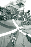 1975 PADURILE HANS LOCH KALA NYGREN ENGLISH POET DAIBLADED - Vintage Photograph