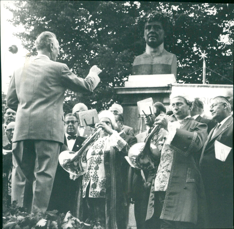Ivar Widner leads the song on music at Par Bricoles - Vintage Photograph