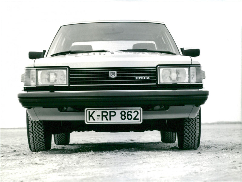 Toyota Cressida GL 1981 - Vintage Photograph