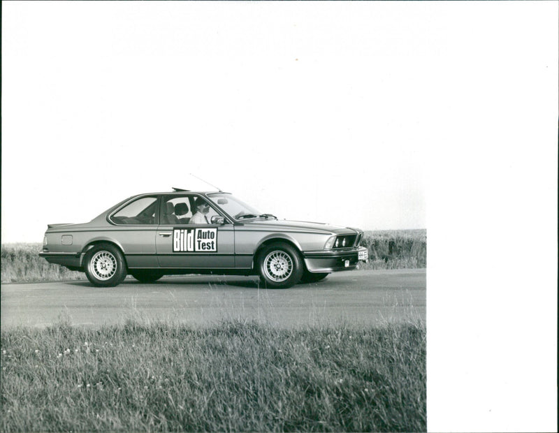 BMW 635 CSi 1982 - Vintage Photograph