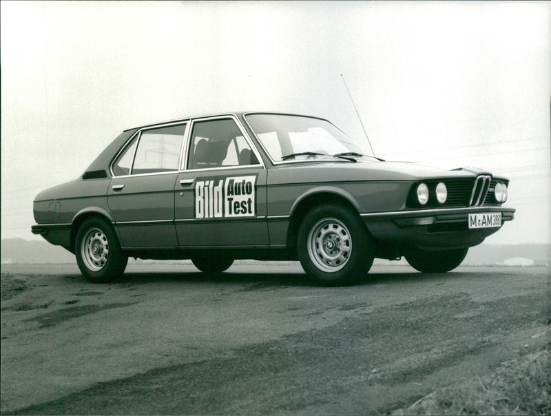 BMW 520/6 1980 - Vintage Photograph