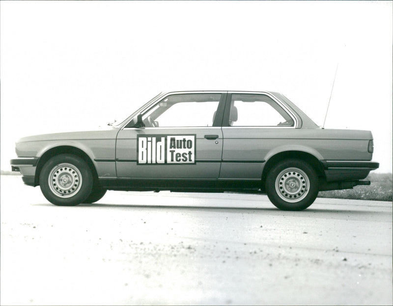 BMW 316 1985 - Vintage Photograph