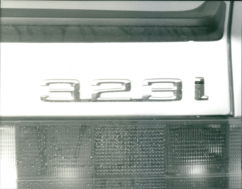 BMW 323i 1982 - Vintage Photograph