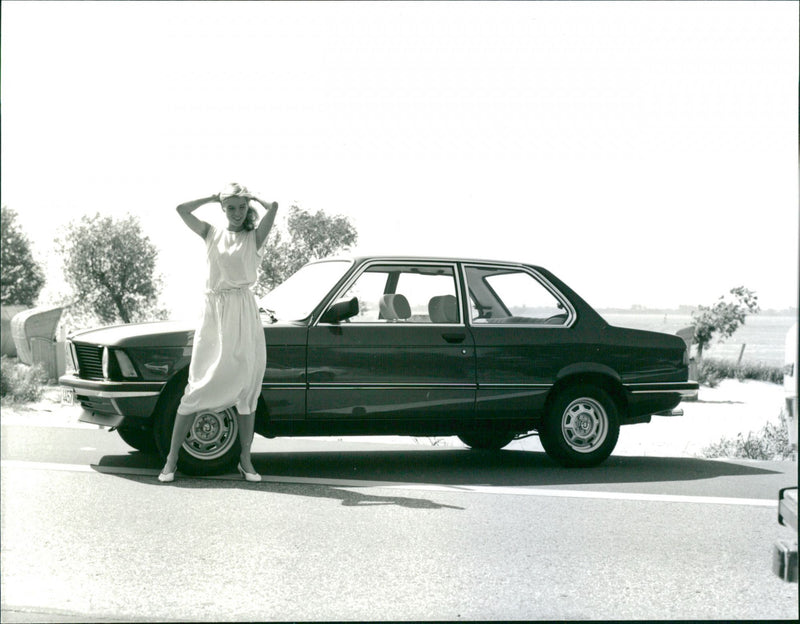 BMW 318i 1981 - Vintage Photograph