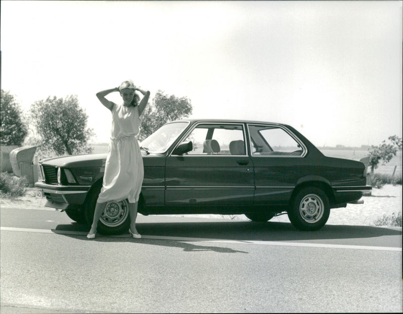BMW 318i 1981 - Vintage Photograph