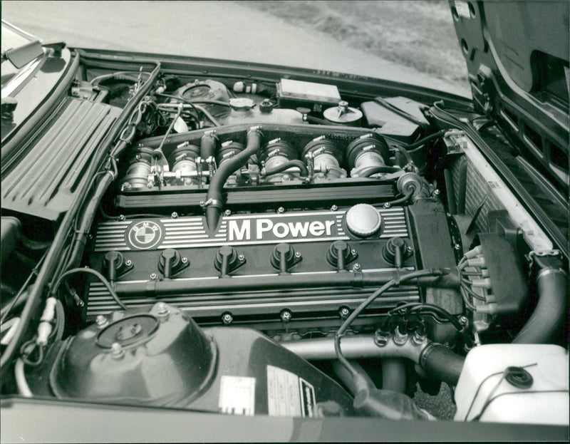 BMW 318i 1981 - Vintage Photograph