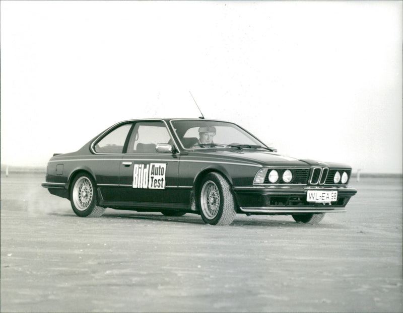 BMW 635 CSI turbo - Vintage Photograph