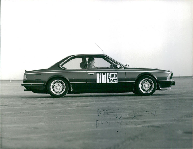 BMW 635 CSI turbo - Vintage Photograph