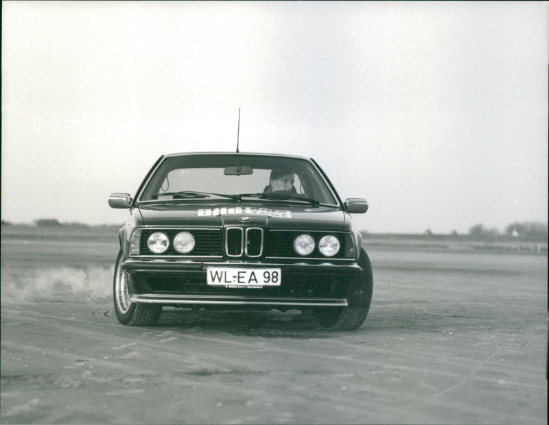 BMW 635 CSI turbo - Vintage Photograph