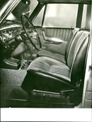 BMW 2000 - Vintage Photograph
