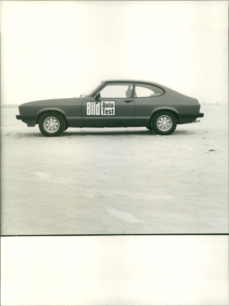 Ford Scorpio 2.0 i GL 1985 - Vintage Photograph