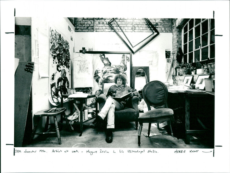 Magnus Irvin - Vintage Photograph