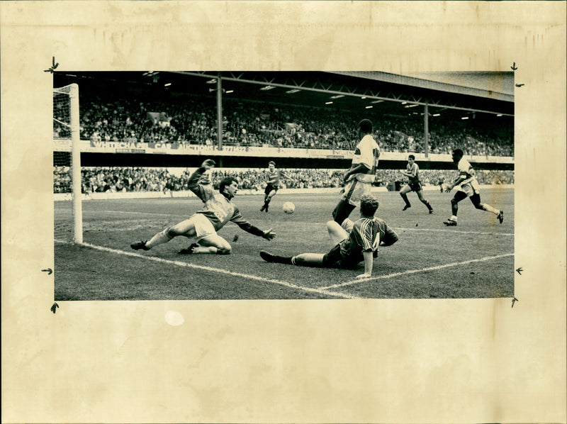 David Seaman - Vintage Photograph