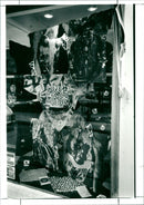 SAT TH AUG - SIXZ TES WIE ITD, MUSIC, PEACE - Vintage Photograph