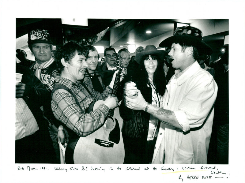 1991 MUSIC COUNTRY - Vintage Photograph