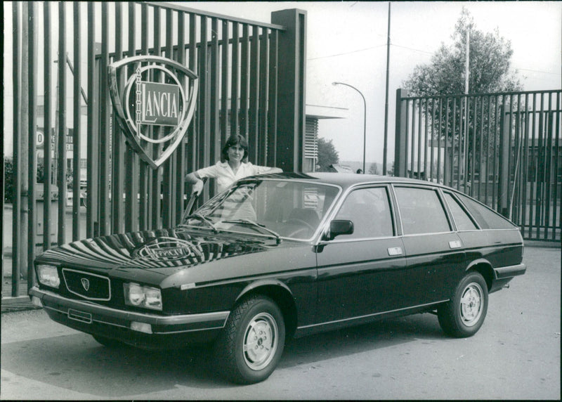 Lancia Gamma Berlina - Vintage Photograph