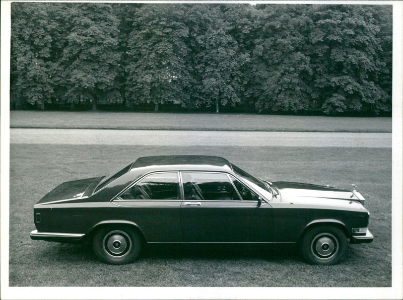 Rolls Royce Camargue 1975 - Vintage Photograph