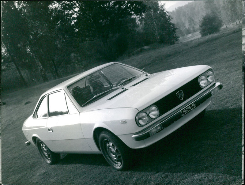 Lancia Coupe Beta - Vintage Photograph
