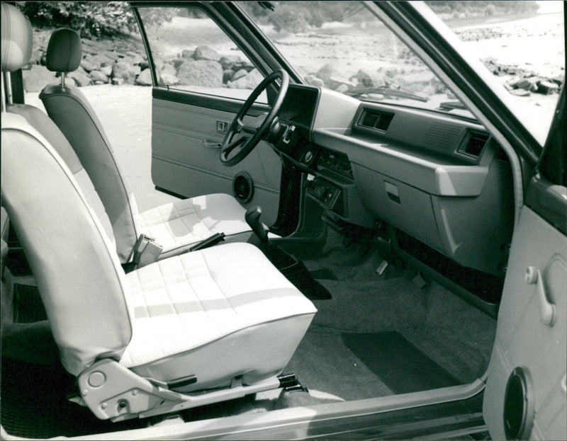 Daihatsu Charade - Vintage Photograph