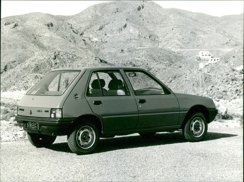 Peugeot 205 GL 1983 - Vintage Photograph