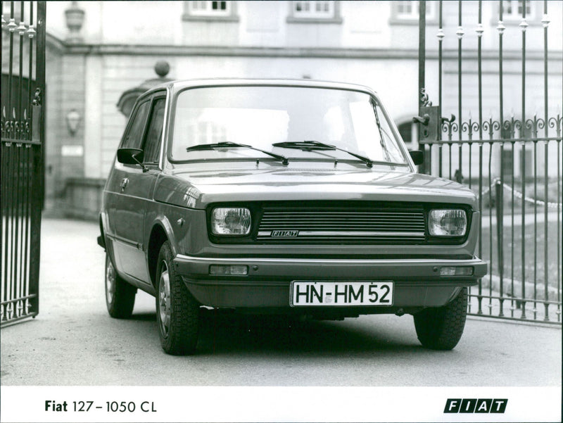 Fiat 127 - 1050 CL - Vintage Photograph