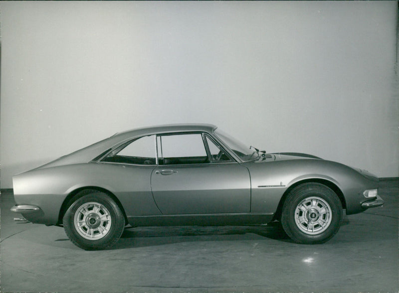 Fiat Dino Berlinetta - Vintage Photograph