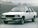 Peugeot 305 GL - Vintage Photograph