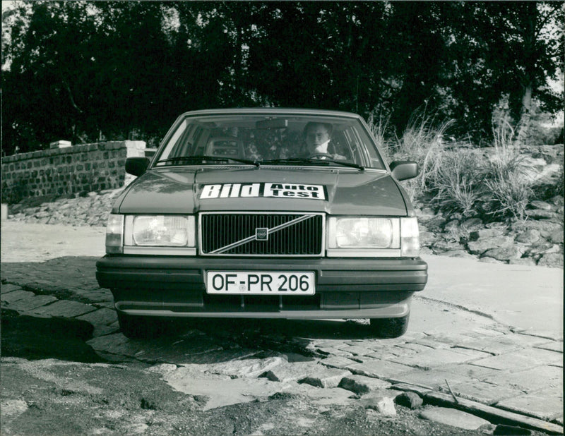 Volvo 760 - Vintage Photograph