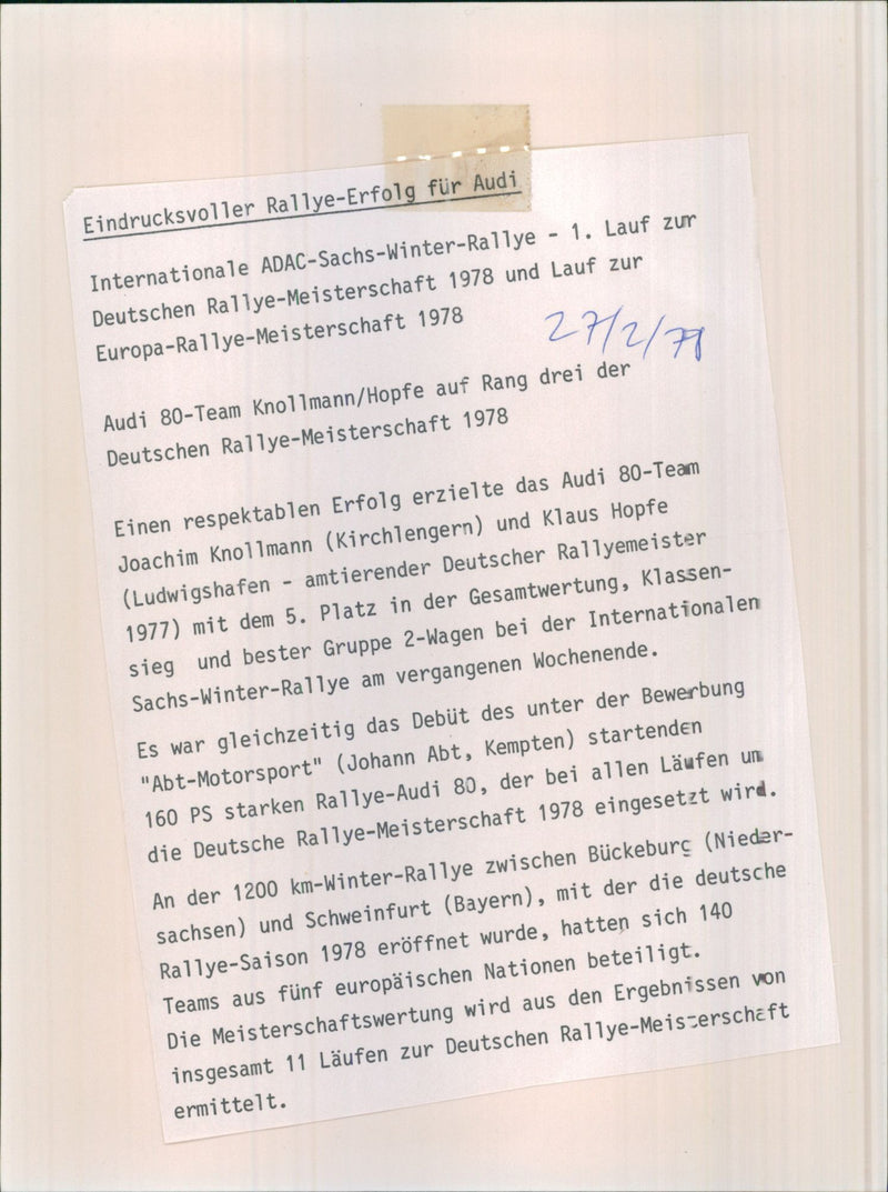 Audi 80 - Vintage Photograph