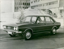 Audi 80 GL - Vintage Photograph