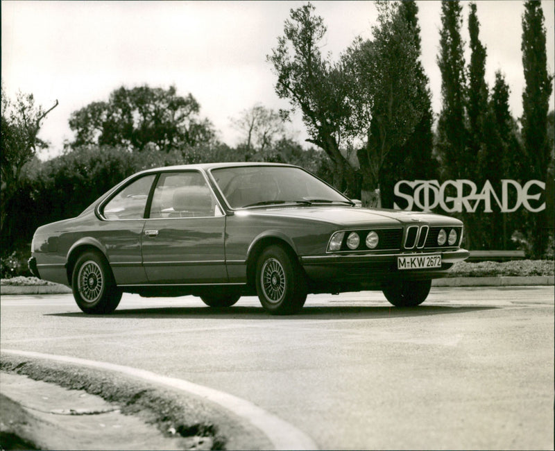 BMW 633 CSi - Vintage Photograph