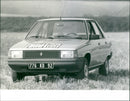 Renault 9 TSE - Vintage Photograph