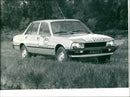 Peugeot 505 STI - Vintage Photograph