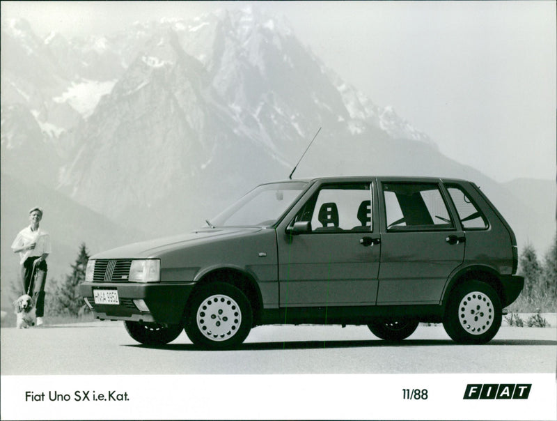 Fiat Uno SX i.e. Kat - Vintage Photograph