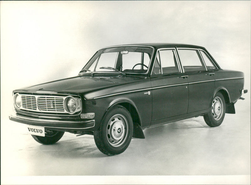 Volvo 144 - Vintage Photograph