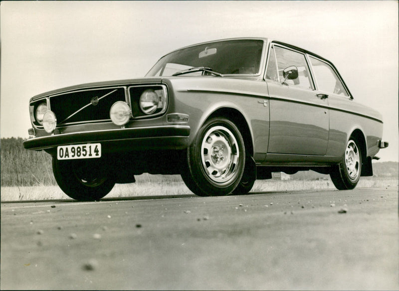 Volvo 144 Grand Luxe - Vintage Photograph