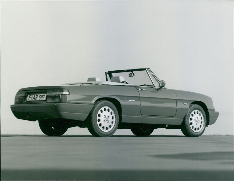 Fiat Spider 2D - Vintage Photograph