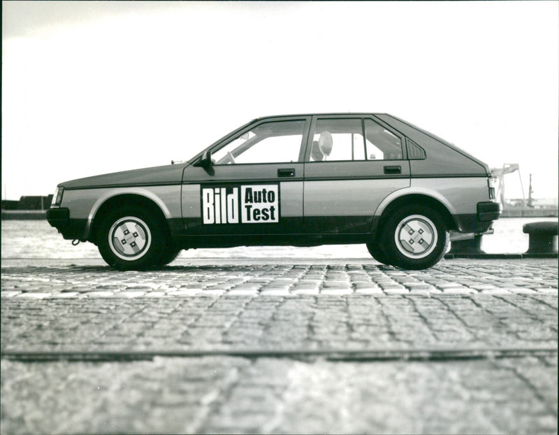 Vauxhall Astra Mk1 - Vintage Photograph