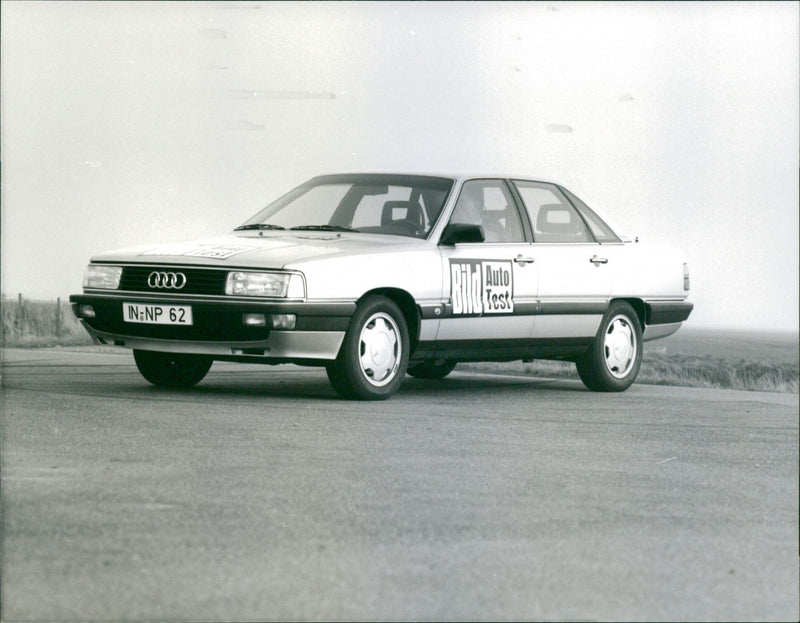 Audi 200 Turbo - Vintage Photograph