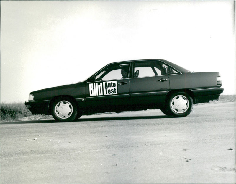 Audi 200 Turbo - Vintage Photograph
