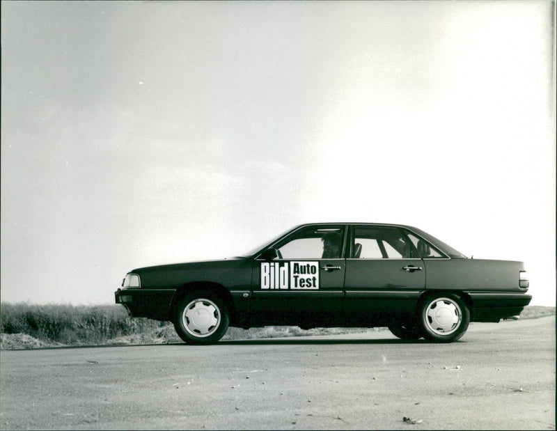 Audi 200 Turbo - Vintage Photograph