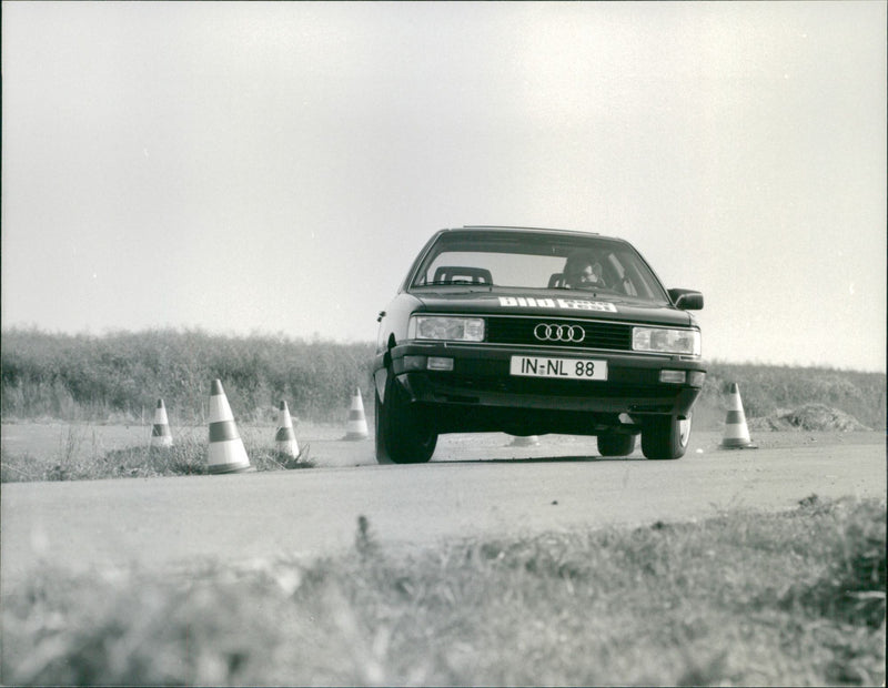 Audi 200 Turbo - Vintage Photograph