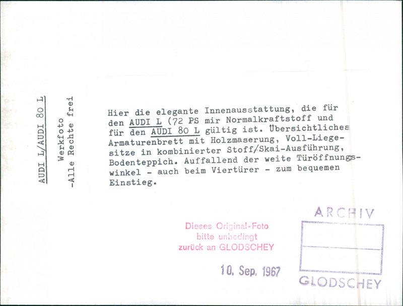 Audi 80 L - Vintage Photograph