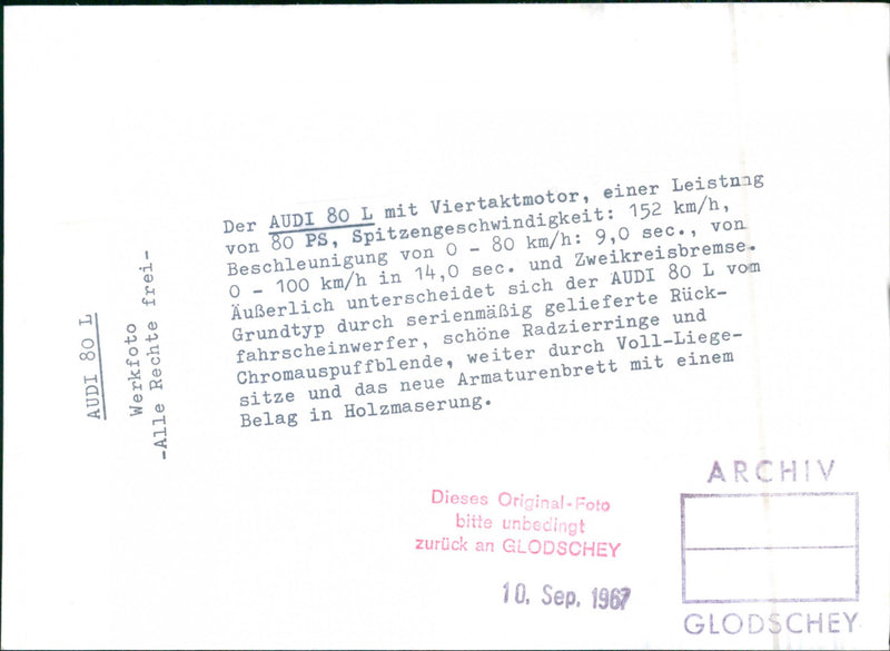 Audi 80 L - Vintage Photograph