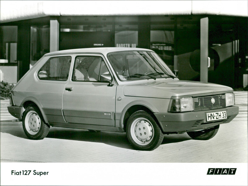 Fiat 127 Super - Vintage Photograph