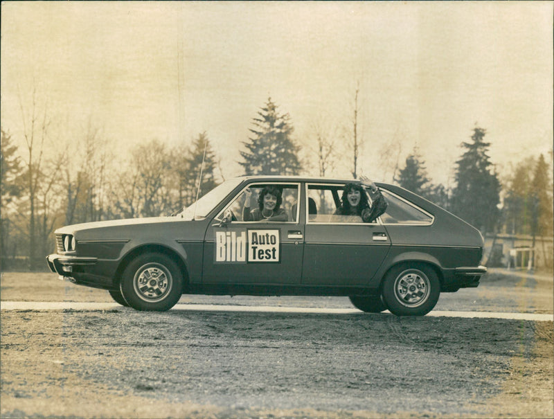 Renault - Vintage Photograph