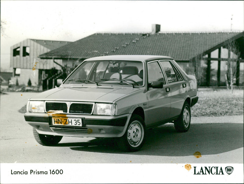 Lancia Prisma 1600 - Vintage Photograph