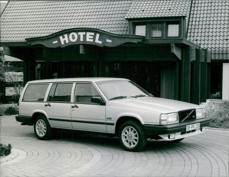 Volvo 740 - Vintage Photograph