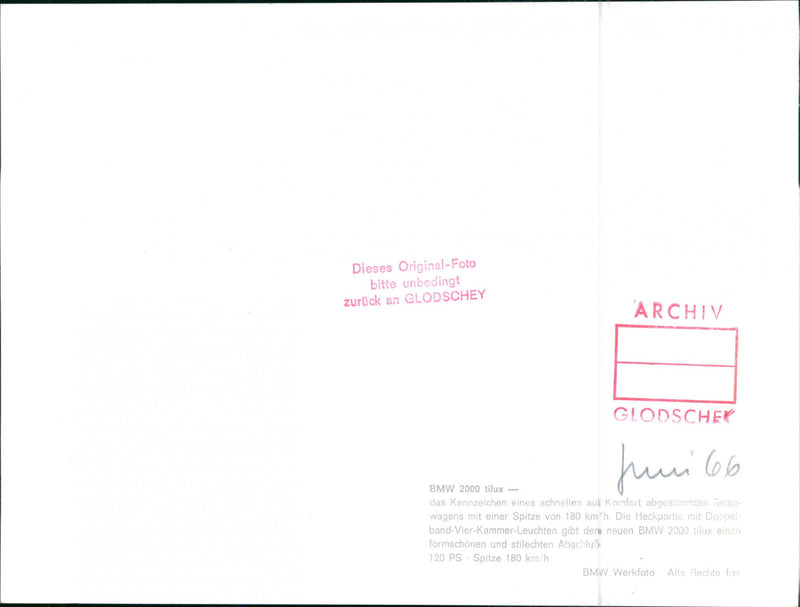 BMW 2000 tilux - Vintage Photograph