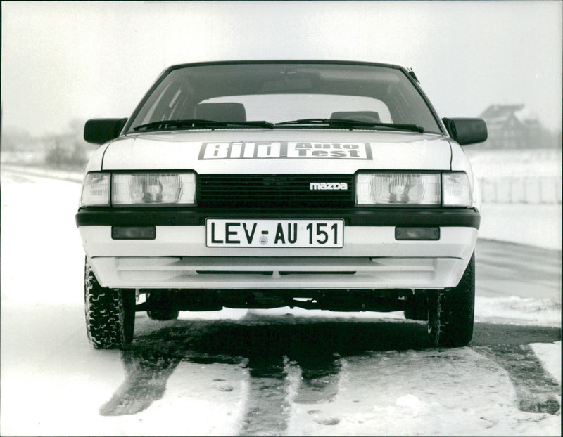 Mazda 626 LX - Vintage Photograph